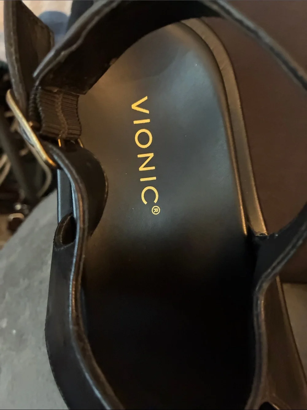 NWOT Vionic Madera Women’s Slingback Black Leather 2Strap orthotic Sandals